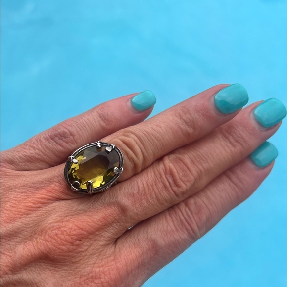 🎉🎉🎉Pristine Silpada Retired Olivine Swarovski Crystal Ring Size 5 - Picture 9 of 11